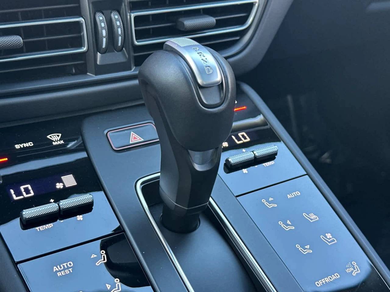 2025 Porsche Macan GTS