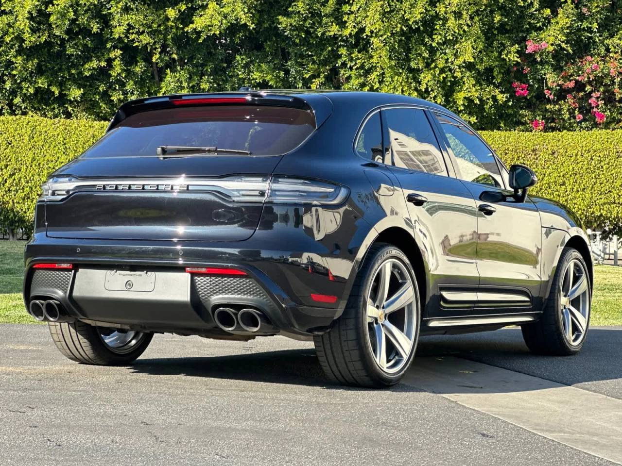 2025 Porsche Macan GTS