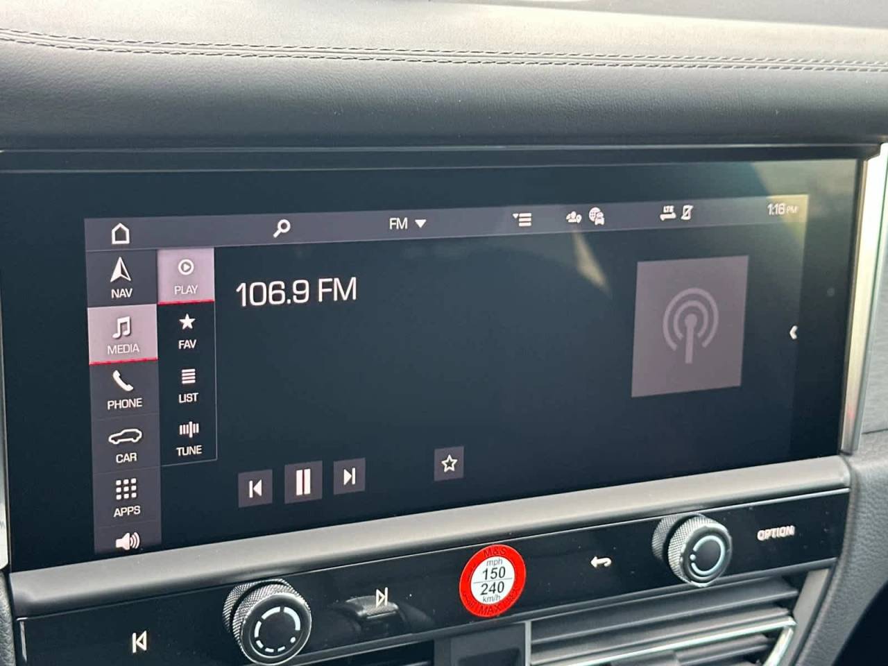 2026 Porsche Macan GTS