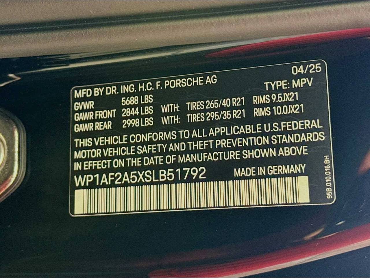 2025 Porsche Macan GTS