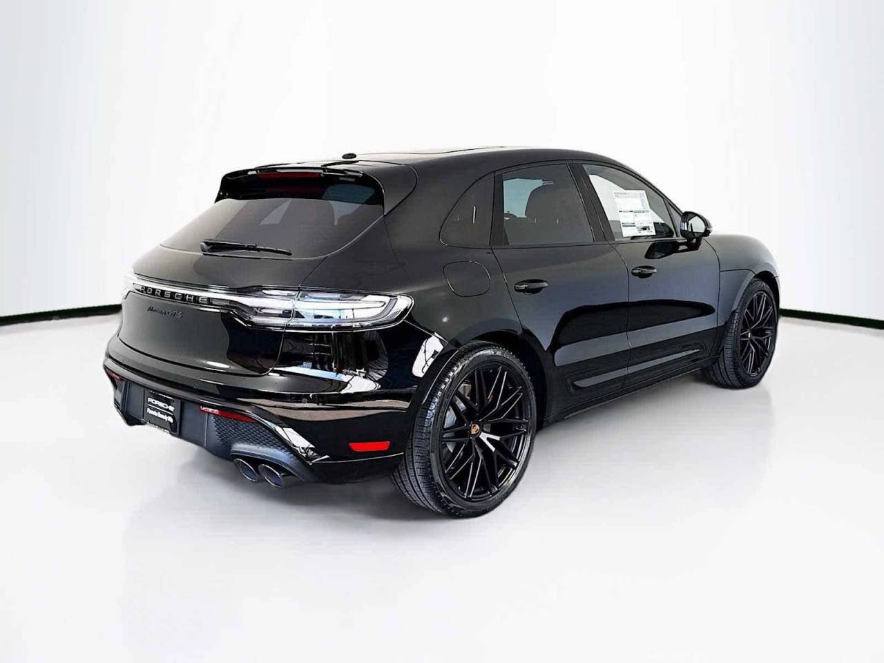 2025 Porsche Macan GTS