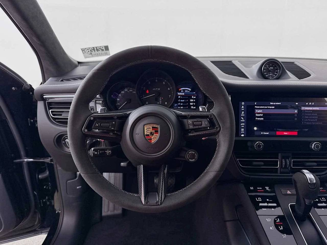 2025 Porsche Macan GTS