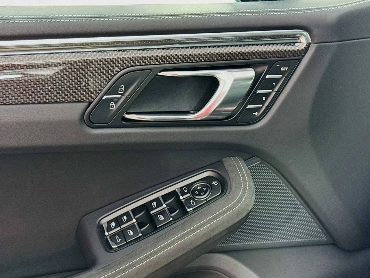 2025 Porsche Macan GTS