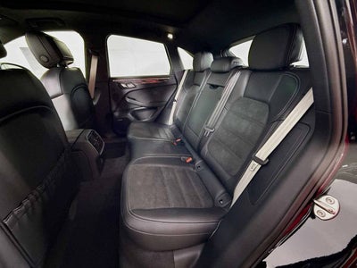 2025 Porsche Macan GTS