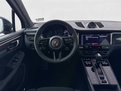 2025 Porsche Macan GTS