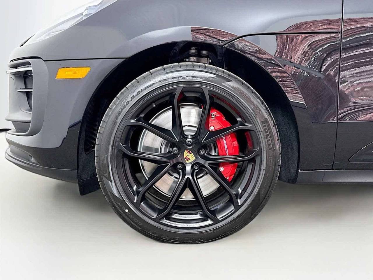 2025 Porsche Macan GTS