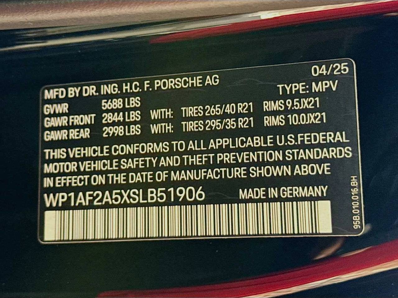 2025 Porsche Macan GTS