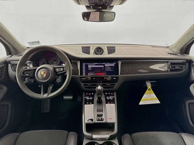 2025 Porsche Macan GTS