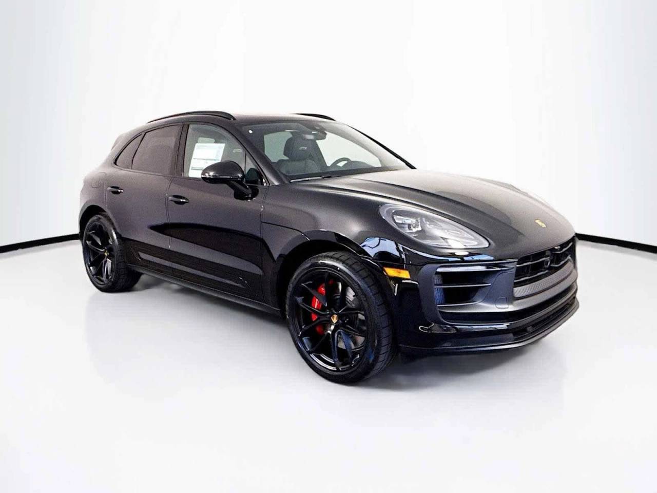 2025 Porsche Macan GTS