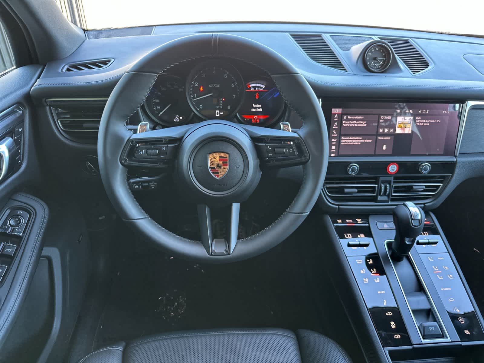 2026 Porsche Macan Macan GTS