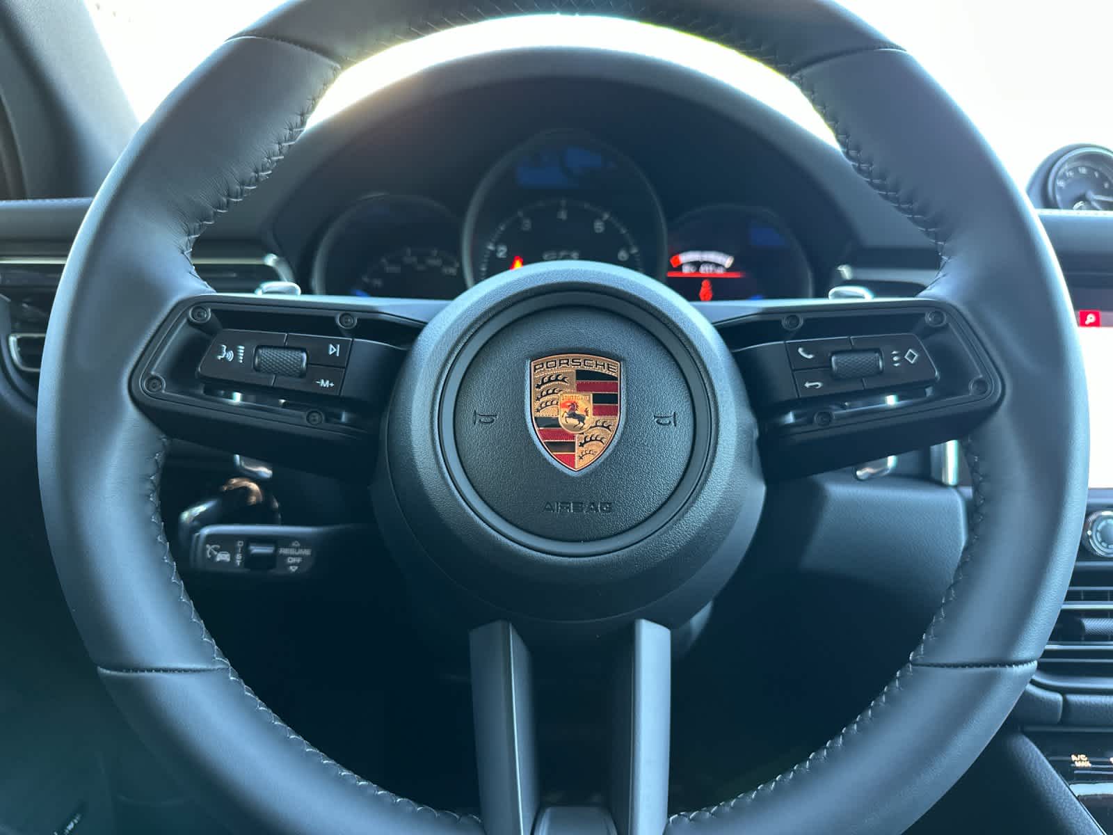 2026 Porsche Macan Macan GTS