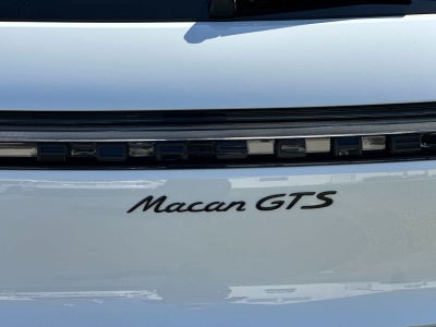 2026 Porsche Macan Macan GTS