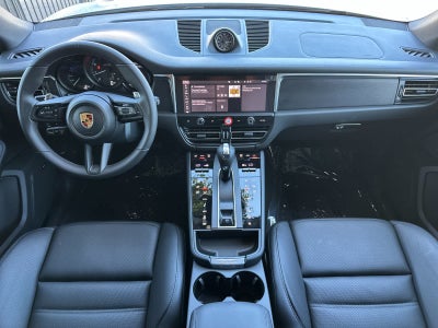2026 Porsche Macan Macan GTS