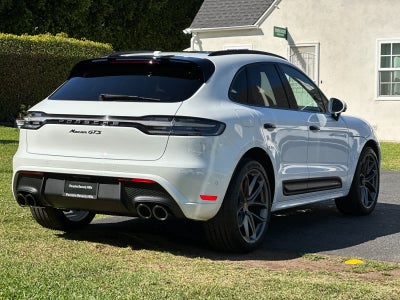 2026 Porsche Macan Macan GTS