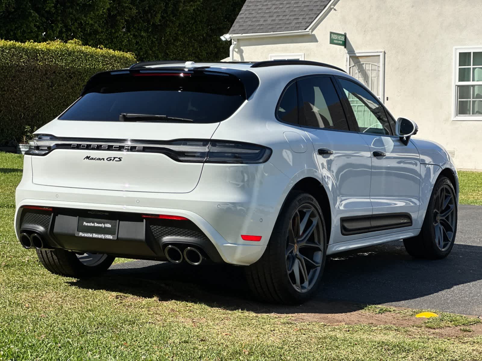 2026 Porsche Macan Macan GTS