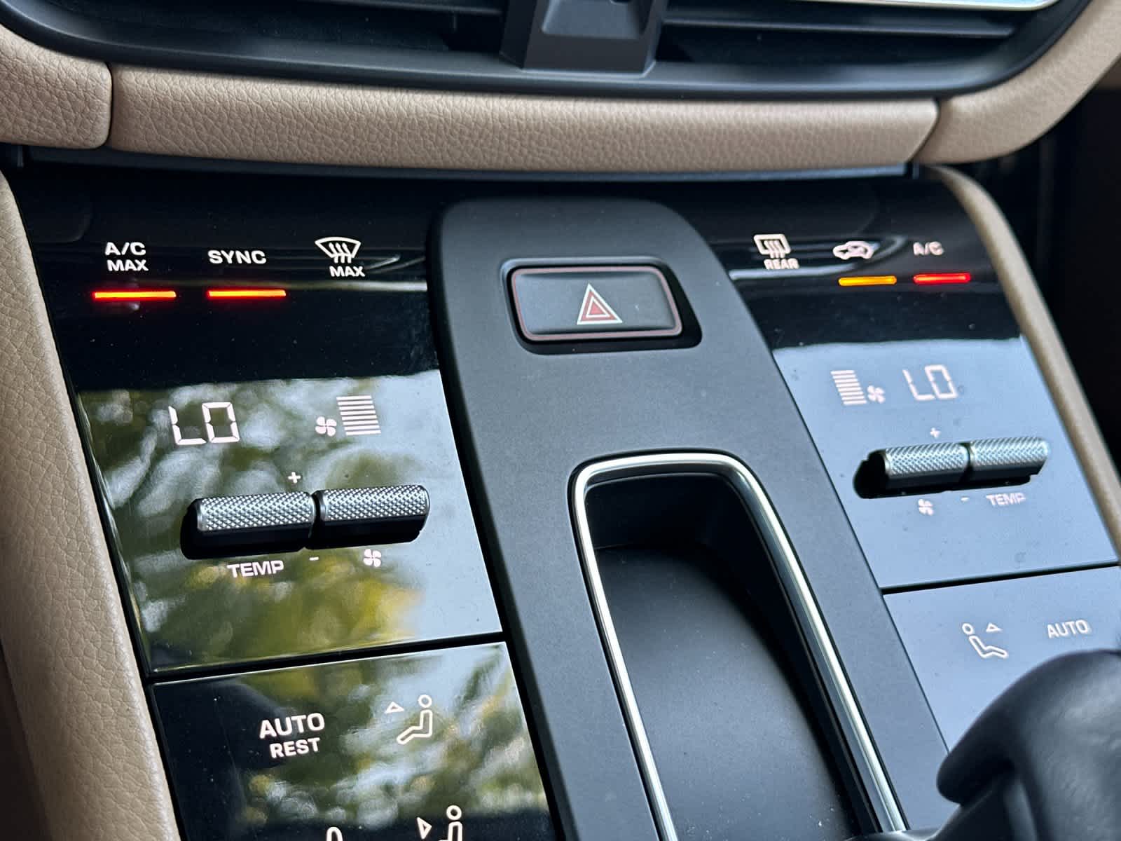 2023 Porsche Macan Macan S (MY23)
