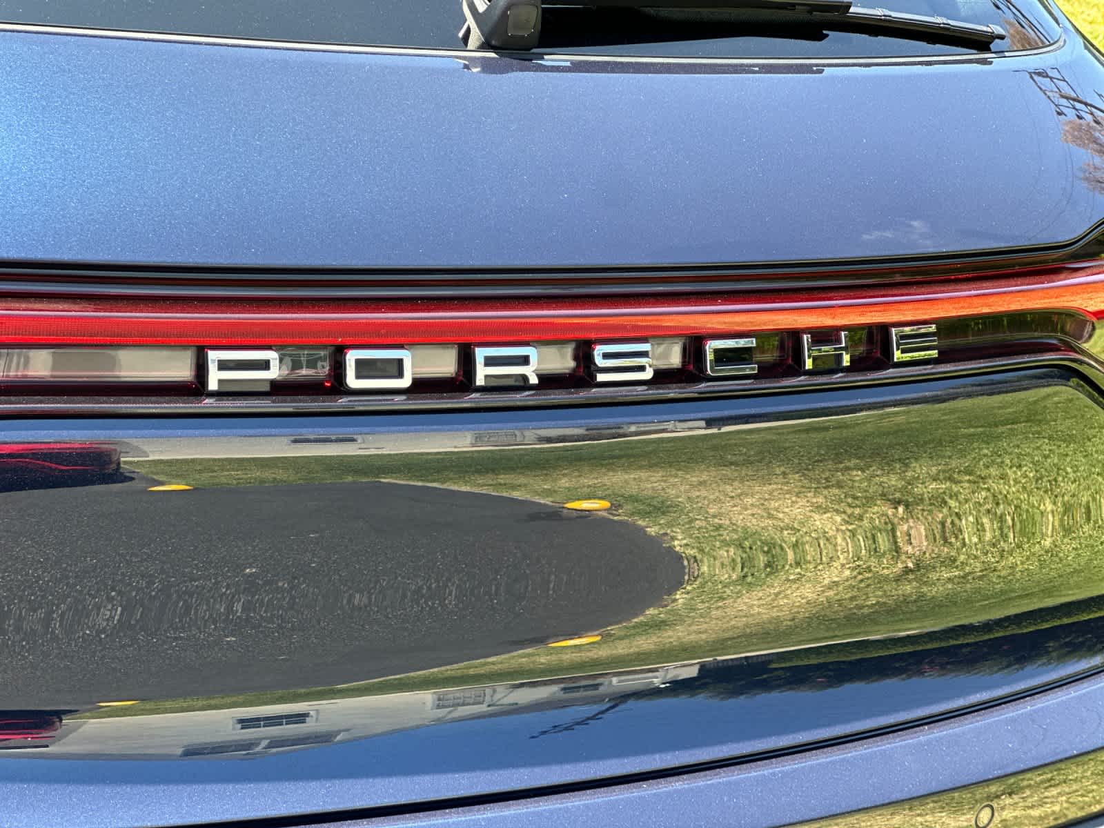 2023 Porsche Macan Macan S (MY23)