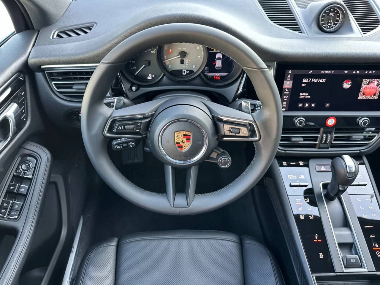 2026 Porsche Macan S