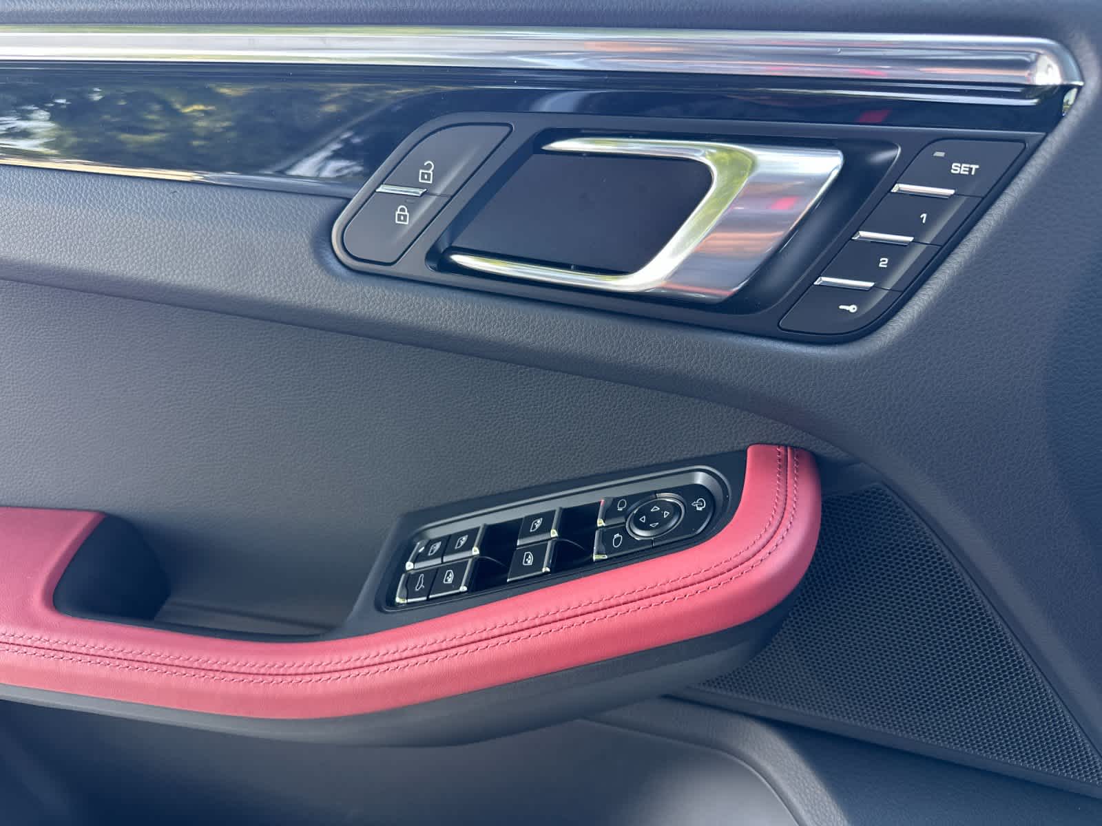 2026 Porsche Macan Macan S