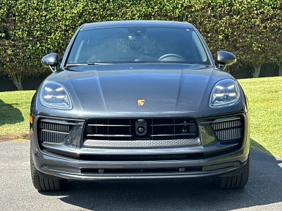 2026 Porsche Macan Macan S