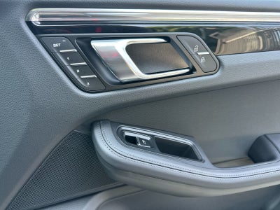 2026 Porsche Macan Macan S