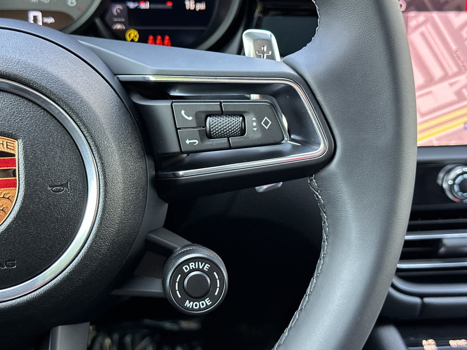 2026 Porsche Macan Macan S