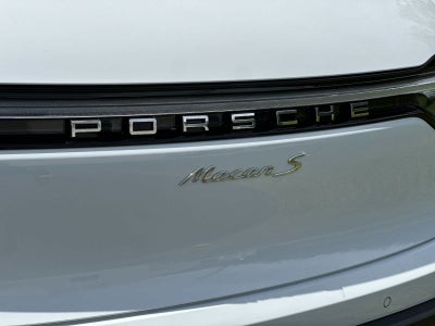 2026 Porsche Macan S