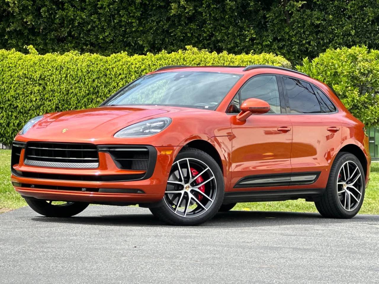 2022 Porsche Macan S
