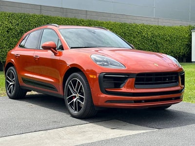2022 Porsche Macan S