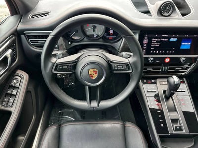 2022 Porsche Macan S