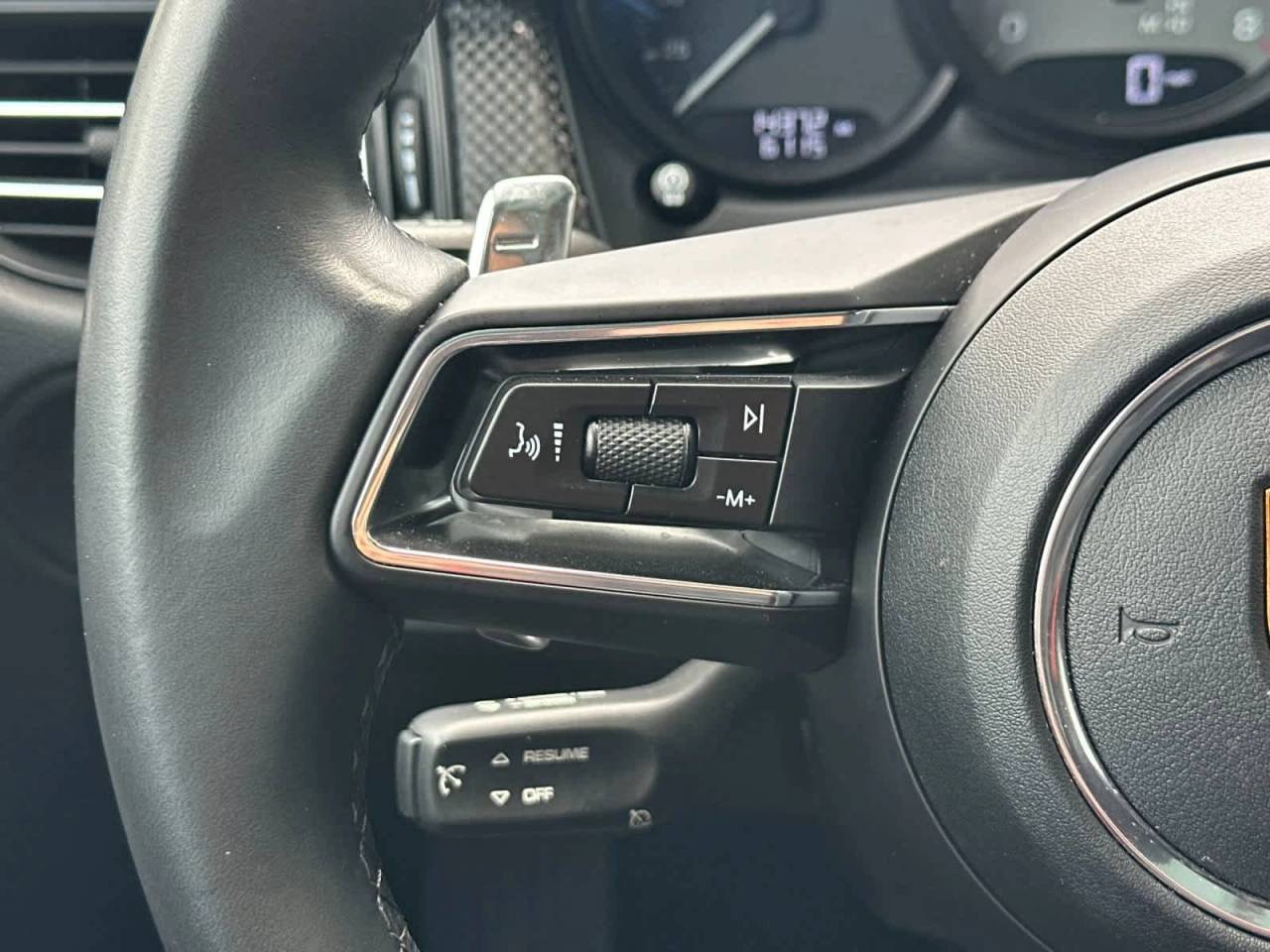 2022 Porsche Macan S