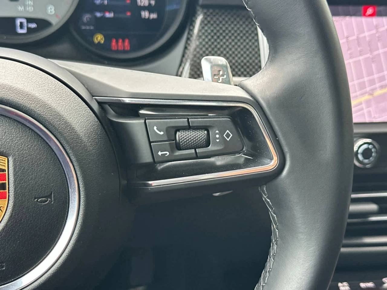 2022 Porsche Macan S