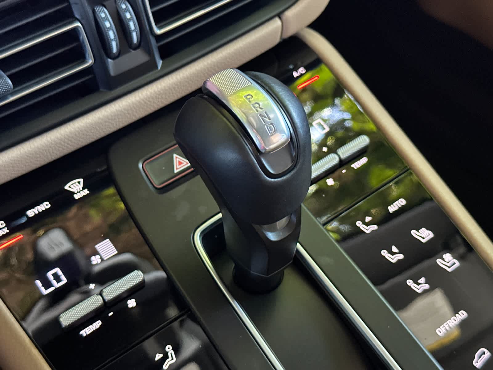 2023 Porsche Macan Macan S