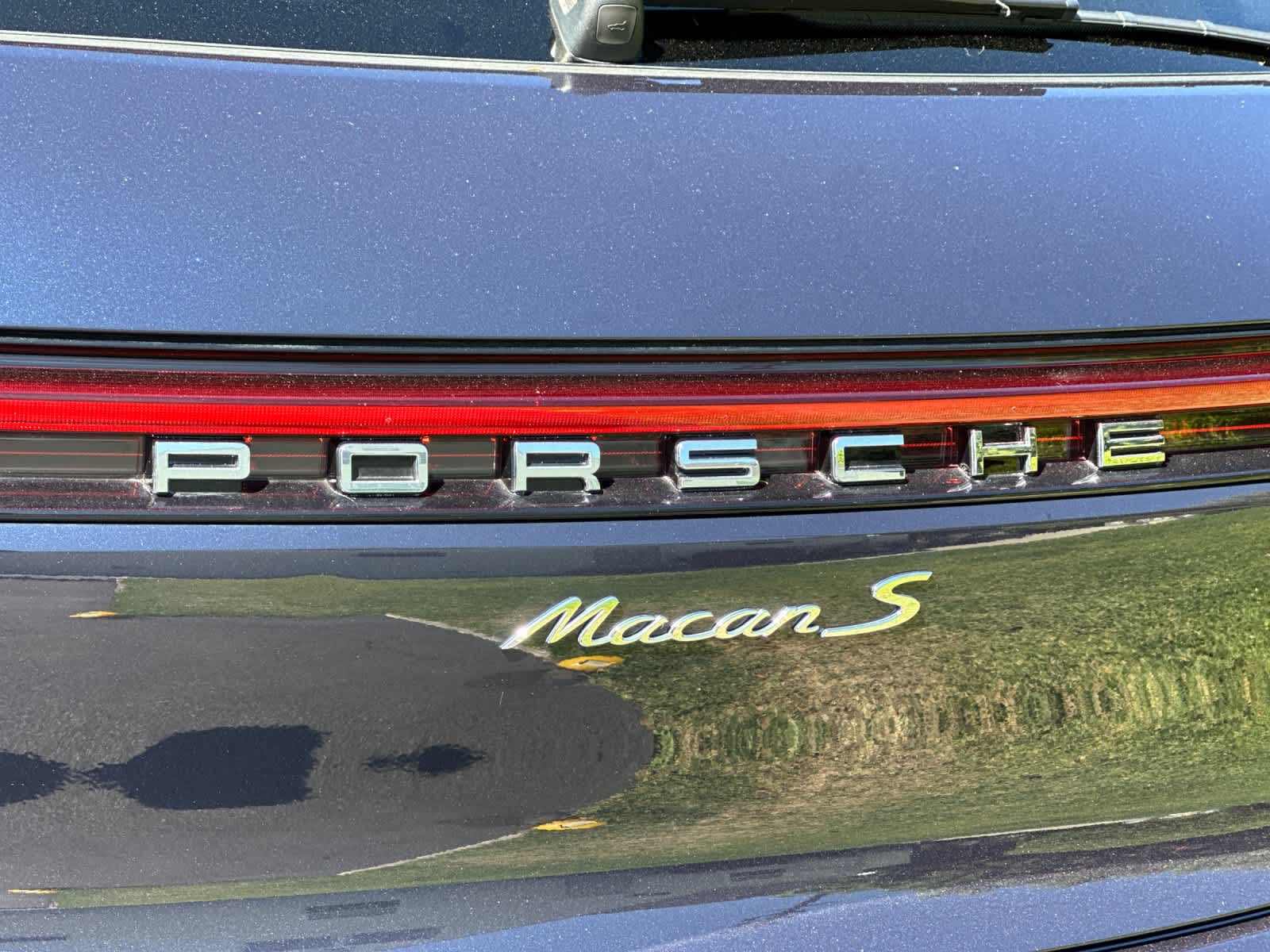 2023 Porsche Macan Macan S