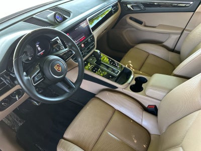 2023 Porsche Macan Macan S