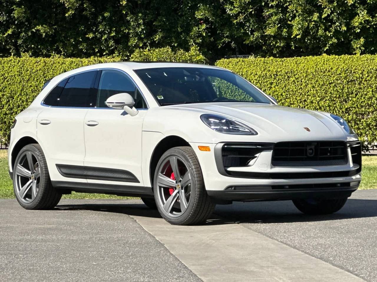 2026 Porsche Macan S