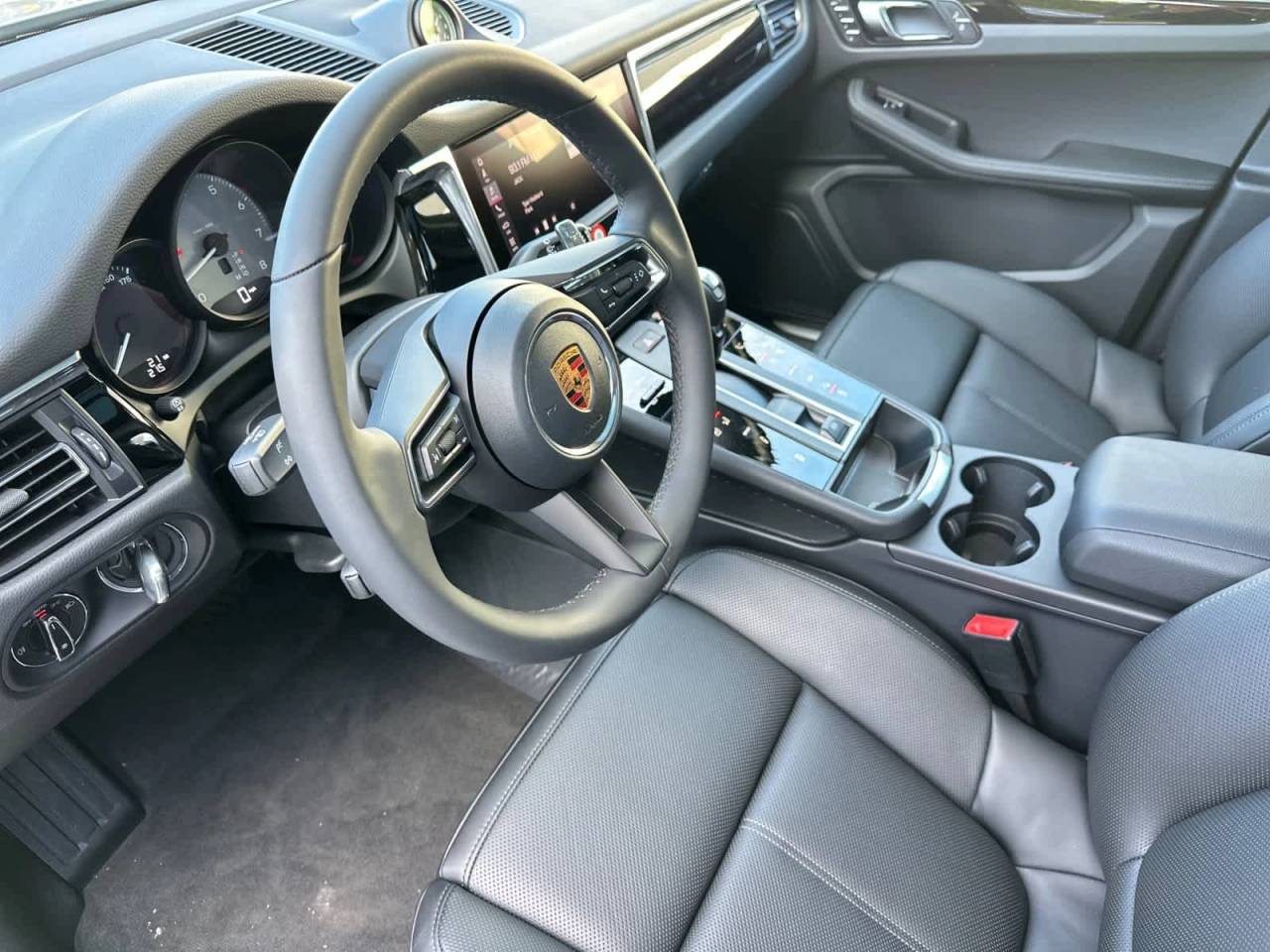 2026 Porsche Macan S