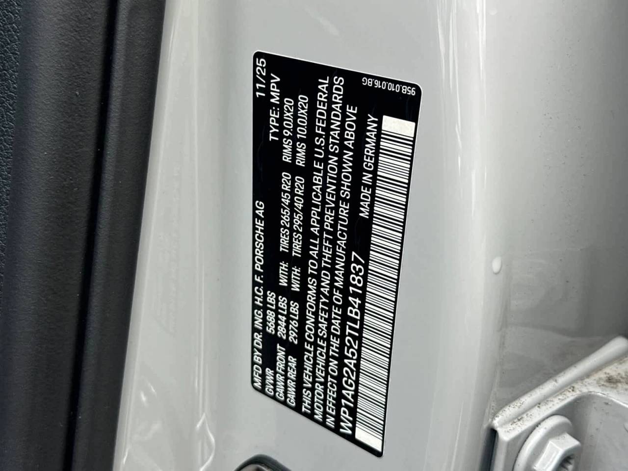 2026 Porsche Macan S