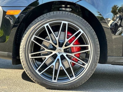 2026 Porsche Macan S