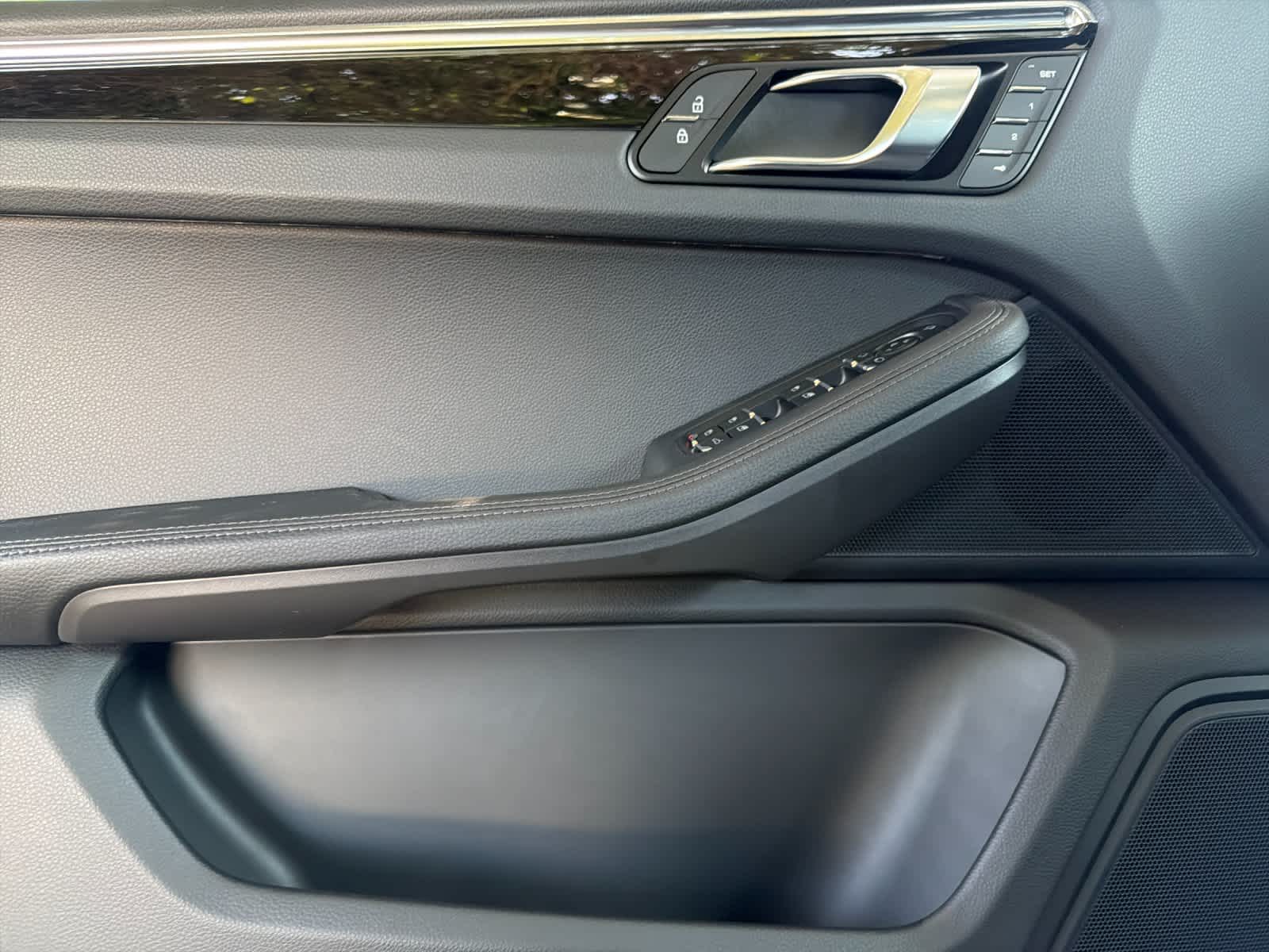 2026 Porsche Macan Macan S