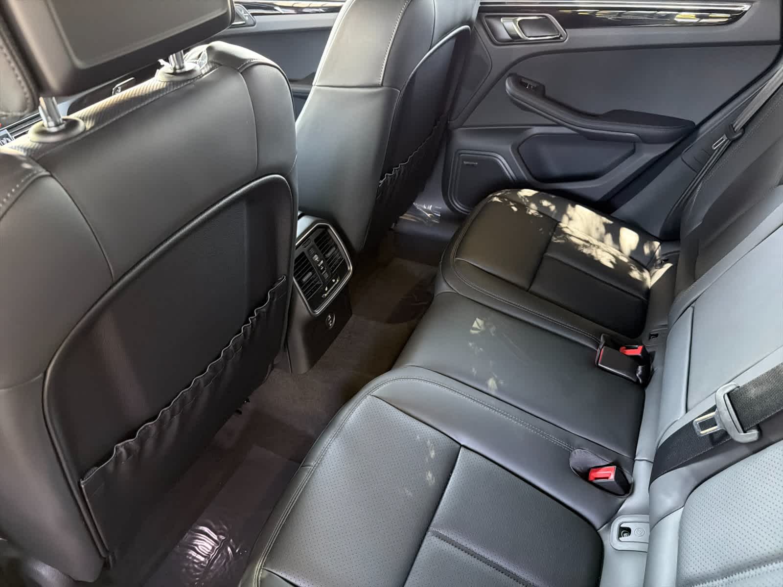 2026 Porsche Macan Macan S