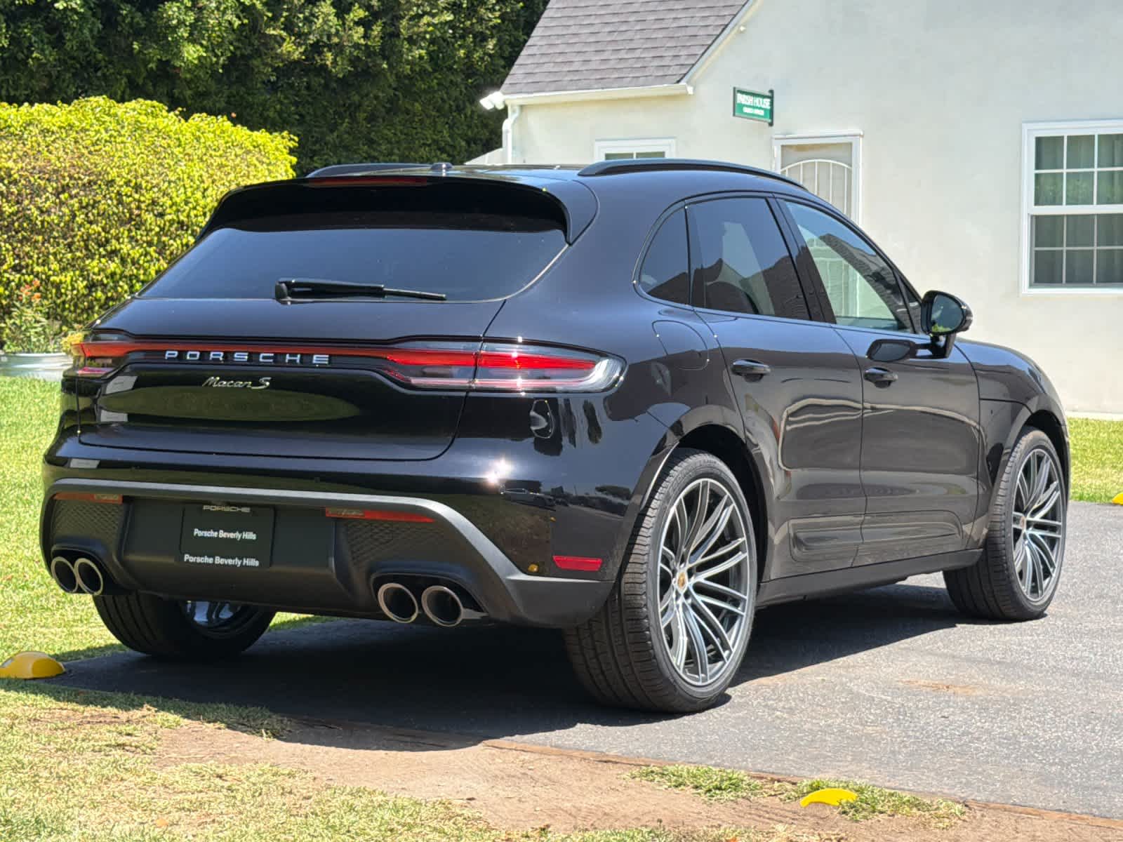 2026 Porsche Macan Macan S