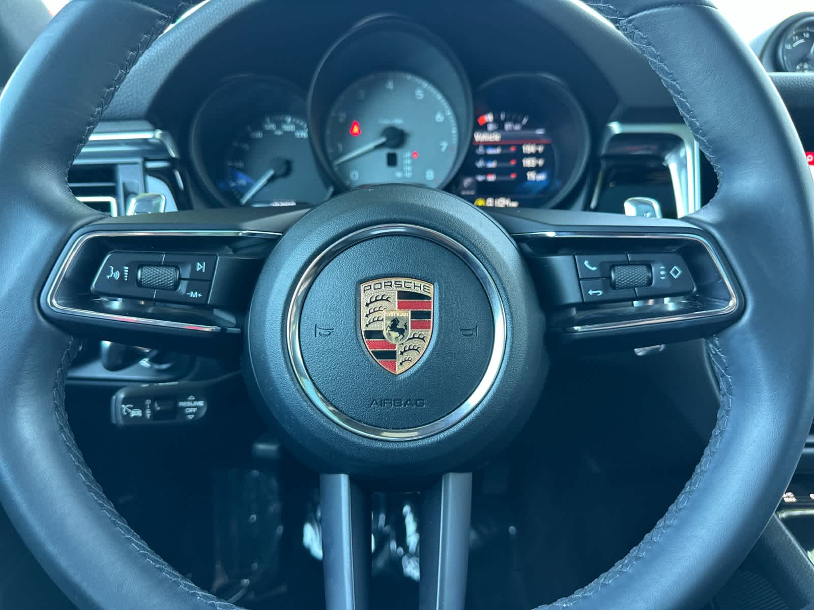 2023 Porsche Macan S