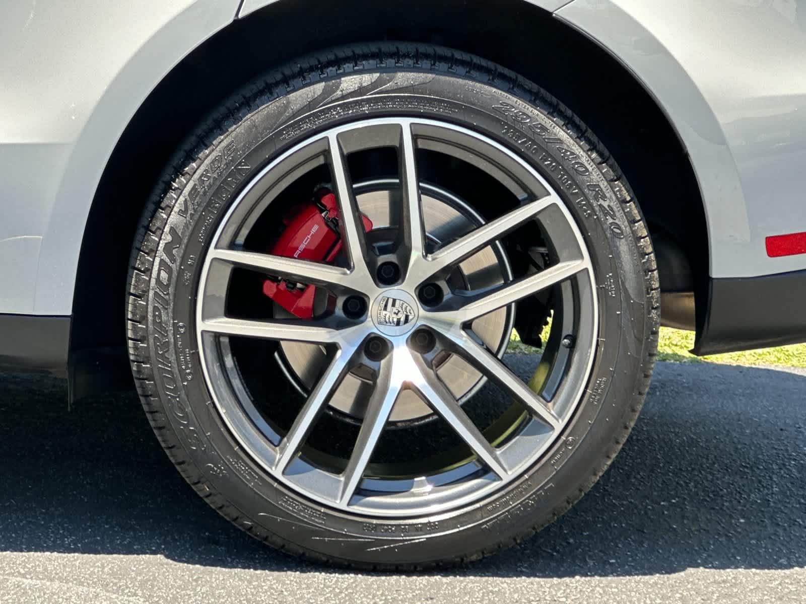 2023 Porsche Macan S