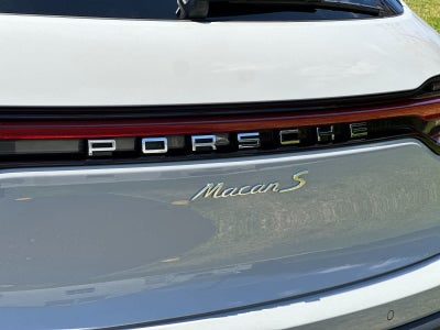 2023 Porsche Macan S