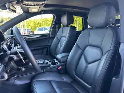 2023 Porsche Macan S