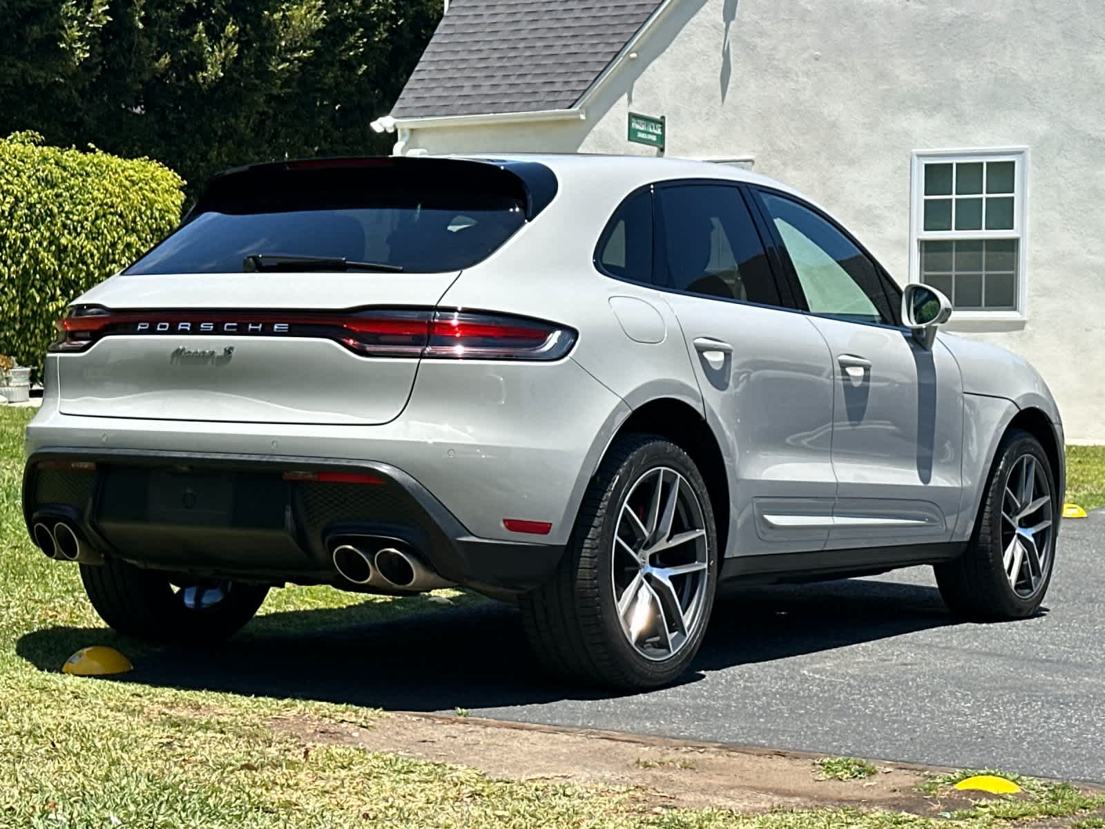 2023 Porsche Macan S