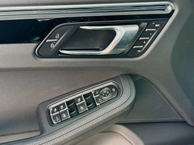 2026 Porsche Macan Macan S