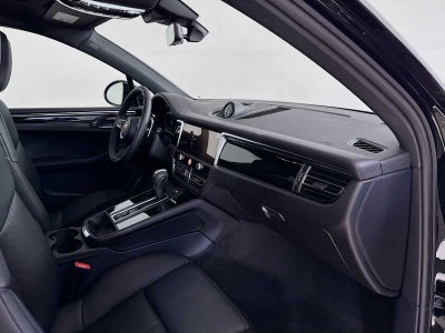 2026 Porsche Macan Macan S