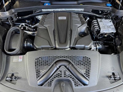 2026 Porsche Macan Macan S
